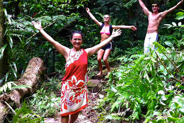 Afareaitu Waterfall Cultural Hike