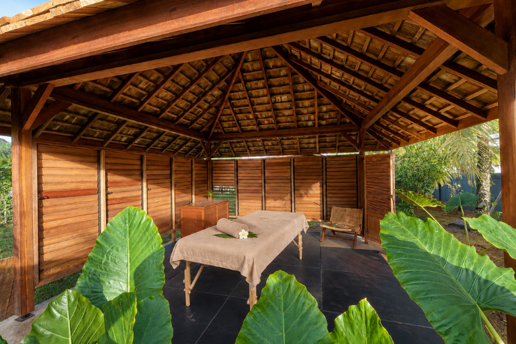 Anavai Lodge  - Fare Massage