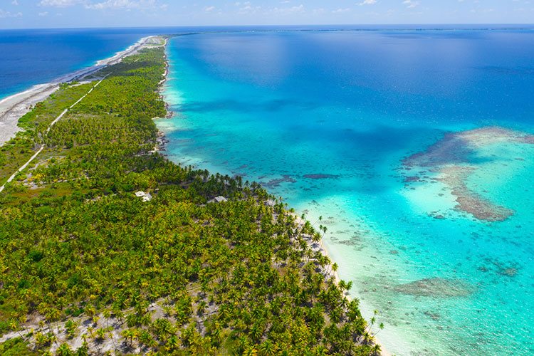 From the Society Islands to the Tuamotu  - Fakarava