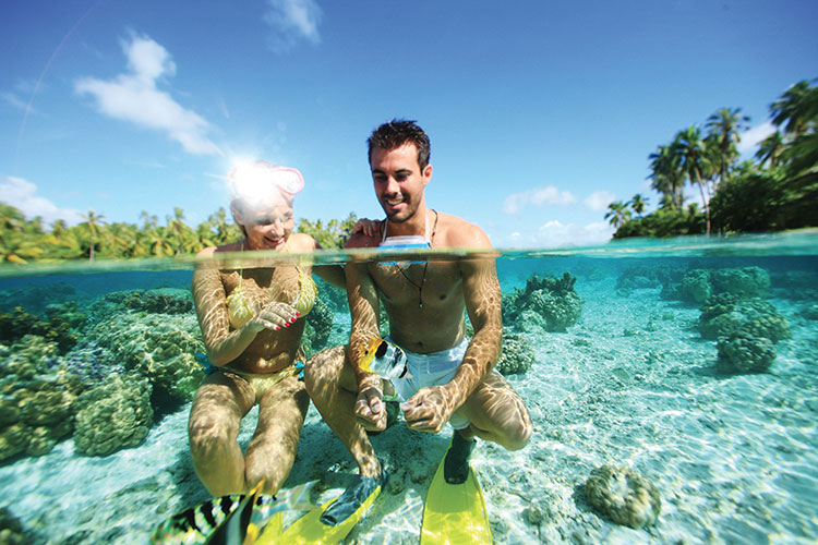 Sailing over the Raromatai Crystal-clear Waters - Tahiti Yacht Charter