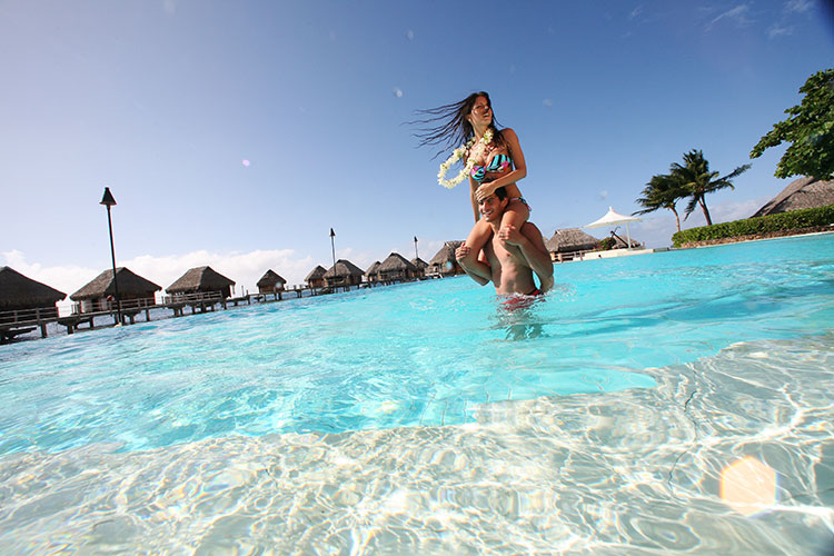 Tahiti and Moorea, her Sister Island - Manava Beach Resort & Spa