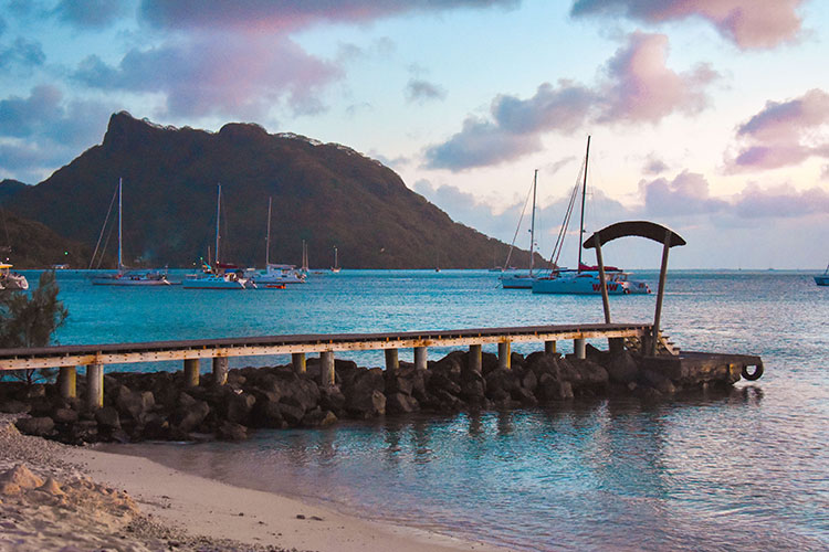 Call of the Sea and Polynesian Lagoons - Huahine