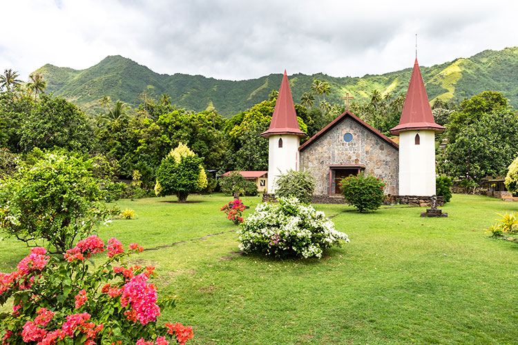 Marquesas Islands by Sea - Hiva Oa