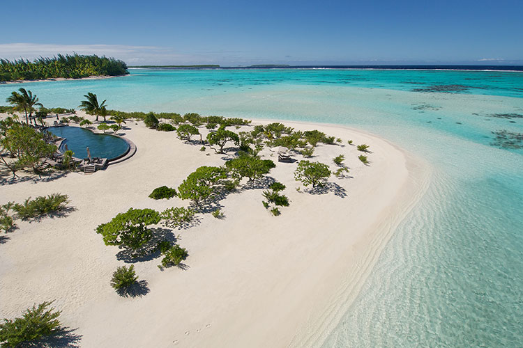 Luxury Paradise and blue Waters - The Brando