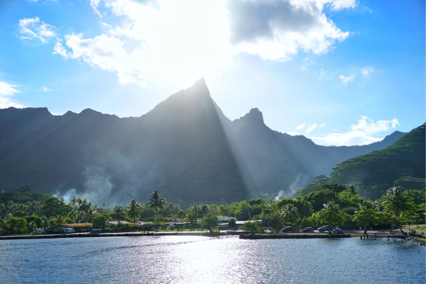 Tahiti Moorea Ultra Trail : Courez l'exploit, savourez la victoire - © Lei Tao