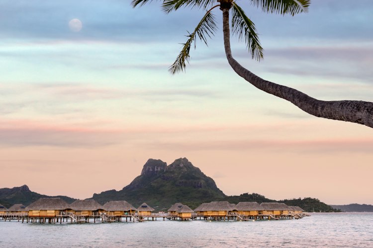 Seaside Treasures - Le Bora Bora by Pearl Resorts