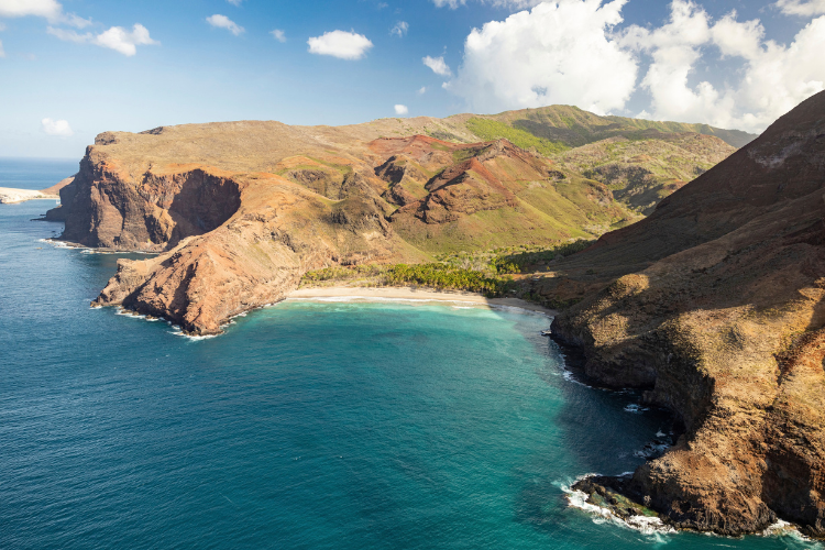 Discover the Marquesas islands by sea - Ua Huka